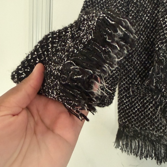 White House Black Market Black Tweed Cardigan Jacket - Picture 6 of 7